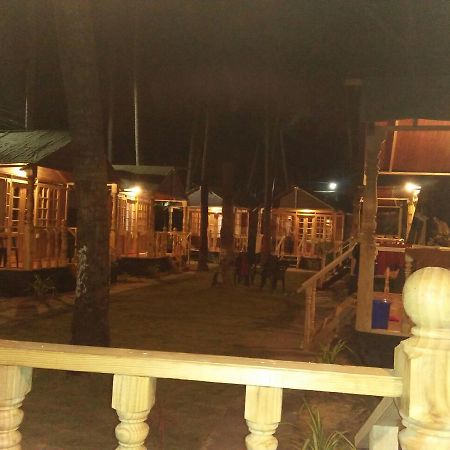 Hôtel Clara'S Huts à Palolem Extérieur photo